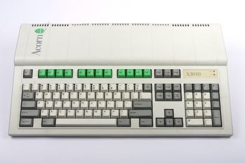 Front view of Acorn Archimedes A3010